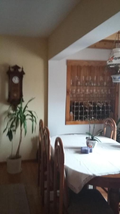 Emilia Vendeghaz Hotell Ciumani Exteriör bild