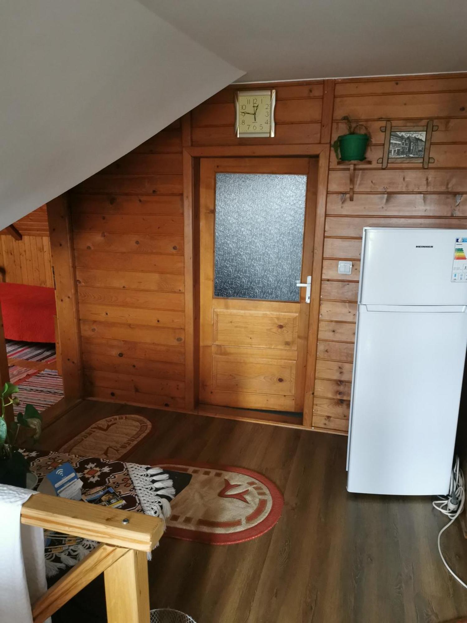 Emilia Vendeghaz Hotell Ciumani Exteriör bild