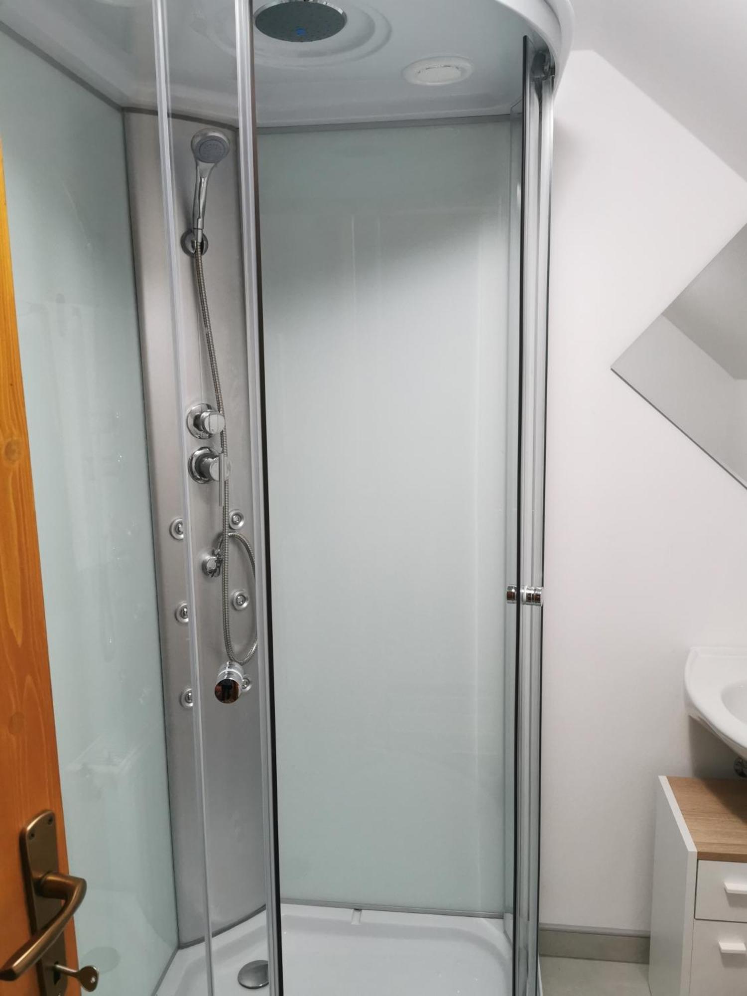 Emilia Vendeghaz Hotell Ciumani Exteriör bild